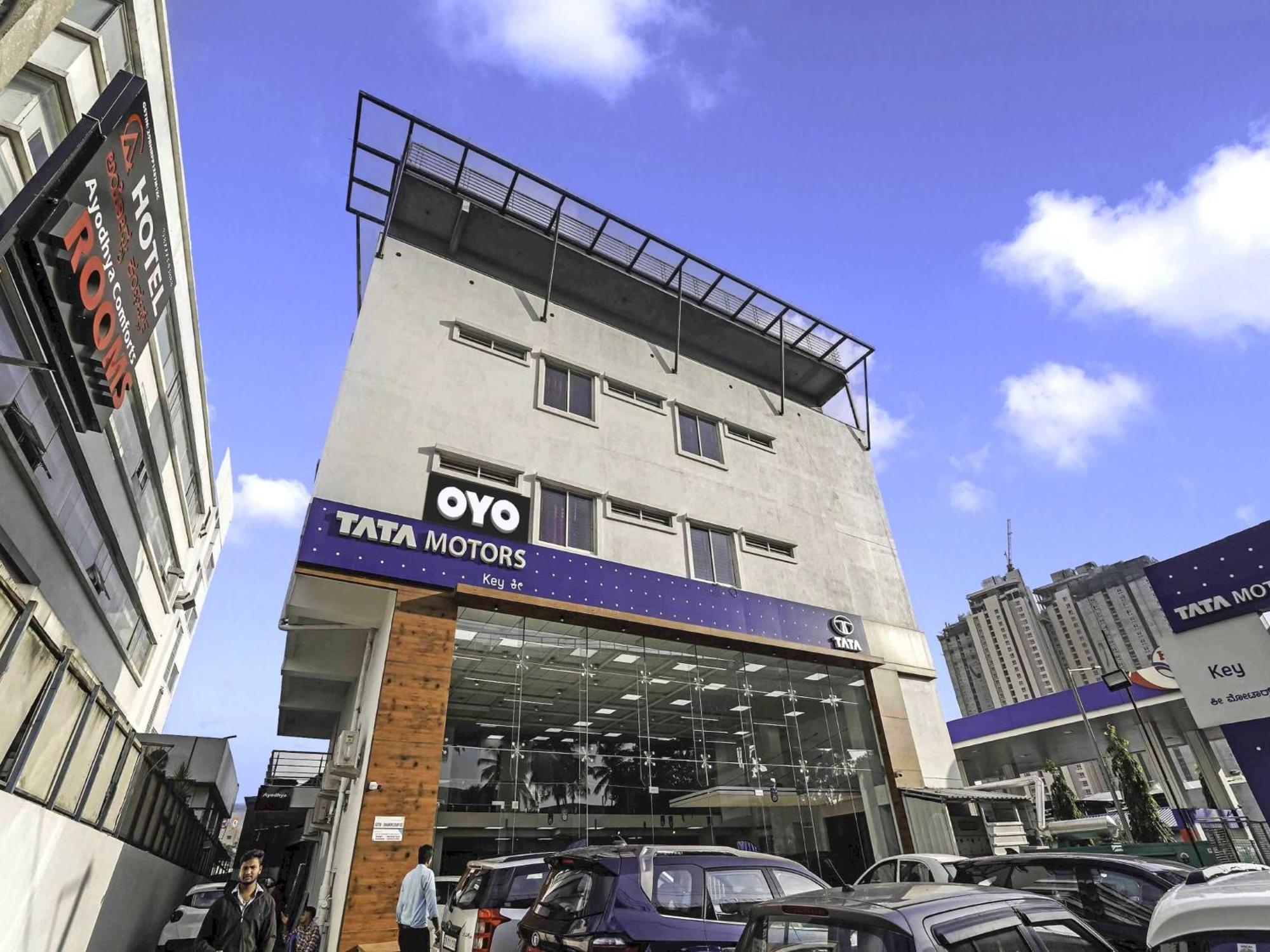 Oyo Flagship Hotel Ayodhya Bangalore Exterior foto